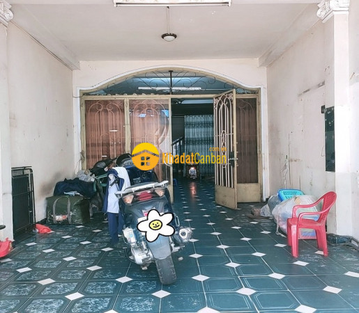 Bán nhà hxh kd nguyễn kiệm, p3, phú nhuận 98m2, 3 tầng, giá rẻ, sát mặt tiền