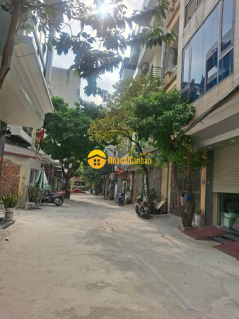 Nhà văn quán hà đông 6 tầng vỉa hè kinh doanh chỉ 12,5 tỷ