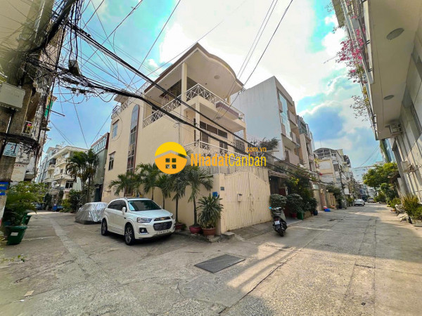 Bán nhà phan văn trị 4,5m x10m, hxh, 3pn, bình thạnh.