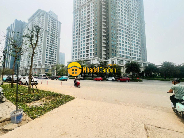 Bán đất phú thượng. dt 180m². mt 11.5. cạnh ciputra. ô tô vào đất giá 13 tỷ