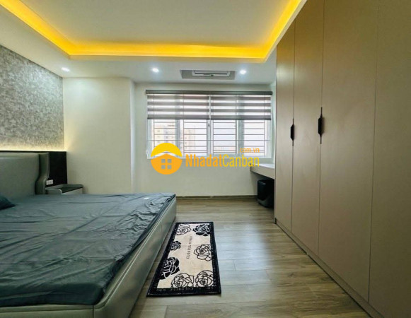 Bán nhà hàng hiếm tại cầu giay