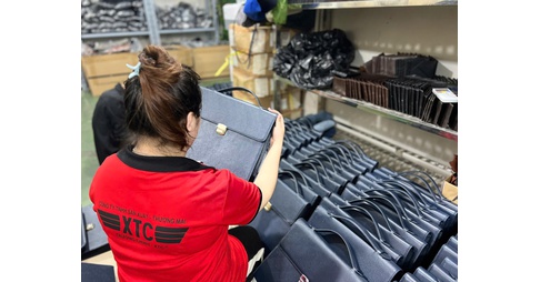 Trường Chinh - công ty chuyên sản xuất thời trang