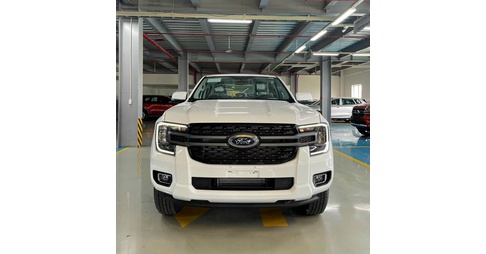 Ford Ranger XLS 2.0L 4x2 AT 2023 xe sẵn đủ màu, giao xe ngay